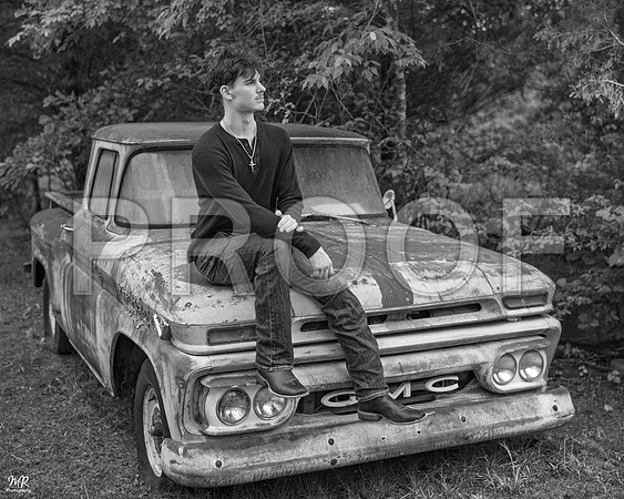 ed MRP06108 bw 8x10